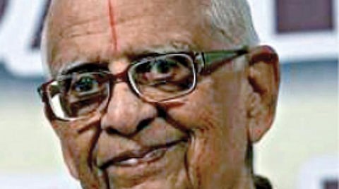 அயோத்தி வழக்கில் 92 வயதான நிலையிலும் நின்று கொண்டே வாதாடிய பராசரன்