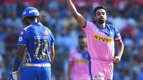 ஐபிஎல் 2010: தாய்வீடு திரும்புகிறார் தவல் குல்கர்னி