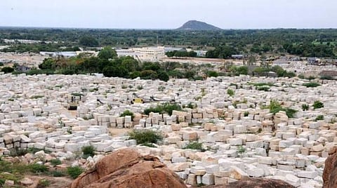 மீண்டும் குவாரி இயக்க அனுமதி கோரிய மதுரை பிஆர்பி் நிறுவனம்: மனுவை தள்ளுபடி செய்த உயர் நீதிமன்றம்