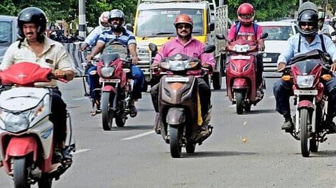 சாலை பாதுகாப்பு கல்வி வேண்டும்!