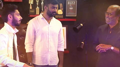 'சும்மா கிழி' பாடல் உருவான விதம்: ரகசியம் பகிரும் பாடலாசிரியர் விவேக்