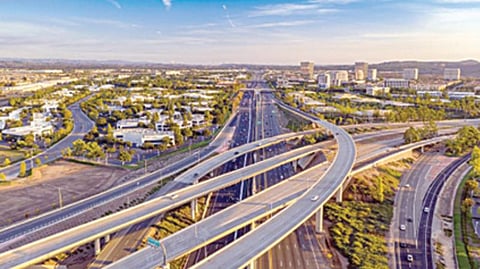 ﻿பொருளாதார தேக்கநிலையிலிருந்து இந்தியாவை மீட்க உட்கட்டமைப்பில் 3 மடங்கு முதலீடு தேவை﻿: ﻿தரச்சான்று நிறுவனம் கிரிஸில் தகவல்﻿