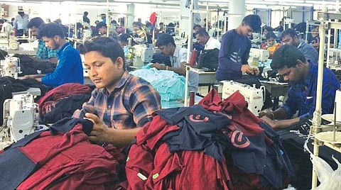 வெளிநாட்டு ஆர்டர்கள் அதிகரிப்பு: சவால்களை சமாளிக்குமா திருப்பூர் தொழில்துறை?