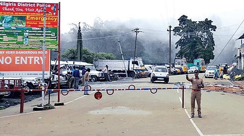 கல்லட்டி மலைப்பாதையில் சுற்றுலா வாகனங்கள் அனுமதிக்கப்படுமா?