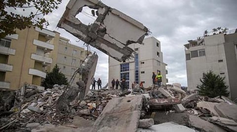 அல்பேனியா நிலநடுக்கம்: பலி எண்ணிக்கை 40 ஆக அதிகரிப்பு; தொடரும் மீட்புப் பணி