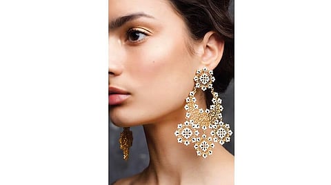 விடைபெறும் 2019: இளைஞர்களின் ஃபேஷன் அலப்பறைகள்!