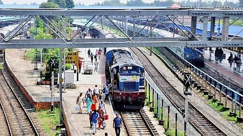 பொங்கல் பண்டிகையை முன்னிட்டு﻿ ﻿கோவை, நெல்லைக்கு சுவிதா சிறப்பு ரயில்﻿