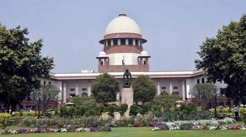 உள்ளாட்சித் தேர்தல்: அறிவிப்பாணையை நிறுத்தி வைக்கக்கோரி உச்ச நீதிமன்றத்தில் திமுக மனு