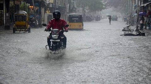 ﻿ஒவ்வொரு மழைக்காலத்திலும் மிதக்கும் தூத்துக்குடி﻿: ﻿வெள்ளம் வடிந்தோட விடிவு காலம் எப்போது? ﻿