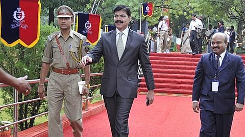 பட்டுக்கோட்டை ஏஎஸ்பி முதல் அமித் ஷா ஆலோசகர் வரை: யார் இந்த விஜயகுமார்?