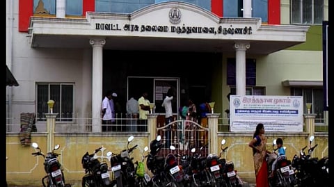 கிருஷ்ணகிரி அரசு தலைமை மருத்துவமனையில் பச்சிளங்குழந்தை மாயம்: போலீஸ் விசாரணை