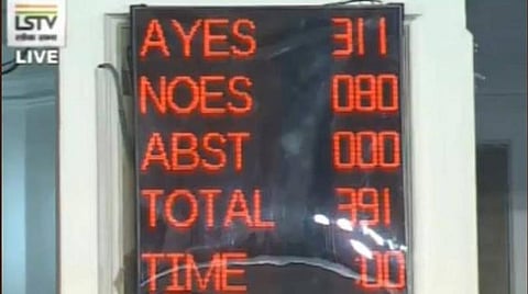 கடும் எதிர்ப்புகளுக்கிடையே குடியுரிமை சட்டத் திருத்த மசோதா மக்களவையில் நிறைவேறியது: பிரதமர் நன்றி