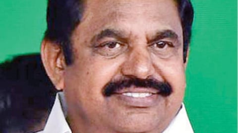 கட்சி தலைமை அலுவலகத்தில் ஆலோசனைக் கூட்டம்; உள்ளாட்சித் தேர்தல் பணிகளை விரைவுபடுத்துங்கள்: அதிமுக மாவட்ட செயலாளர்களுக்கு முதல்வர் பழனிசாமி உத்தரவு