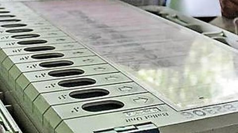 உள்ளாட்சி அமைப்புகளுக்கான தேர்தலில் முதல்முறையாக பறக்கும் படை அமைத்து கண்காணிப்பு