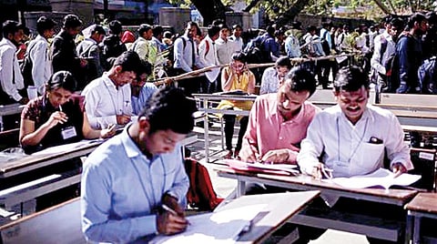 வேலையில்லா நாடாக மாறும் இந்தியா; 2020-ல் புதிய வேலைவாய்ப்புகள் உருவாக சாத்தியமில்லை: இந்திய பணியாளர் கூட்டமைப்பின் தலைவர்﻿ தகவல்