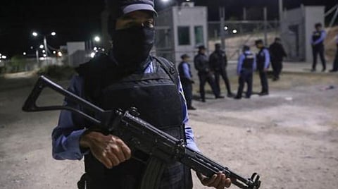 ஹோண்டுராஸ் சிறைச்சாலைகளில் ஏற்பட்ட மோதல்களில் 36 கைதிகள் பலி; பலர் காயம்