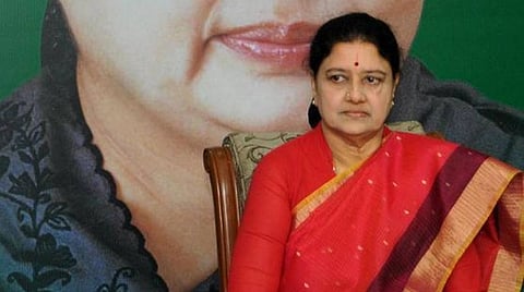 கொடநாடு எஸ்டேட் உட்பட ஜெ.வின் சொத்துகள் எனக்கே சொந்தம்: வருமானவரி துறைக்கு அளித்த பதிலில் சசிகலா தகவல்