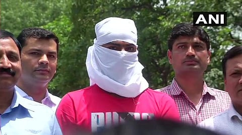 நாகாலாந்து அரசியல் தலைவர் ஒருவரைக் கொல்ல ரூ.80 லட்சம், போர்ட் எண்டவர் கார்:  பேரம் பேசிய தாதா