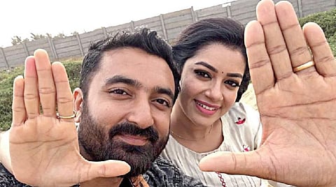 சீரியலில் காதலிக்க நேரம் இருக்கு! - சின்னத்திரை நடிகர் கிருஷ்ணா நேர்காணல்