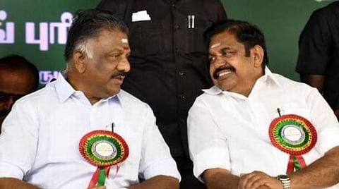 உள்ளாட்சித் தேர்தல் முடிவு: அமைச்சர்கள், மாவட்டச் செயலாளர்களுடன் ஓபிஎஸ், ஈபிஎஸ் ஆலோசனை 