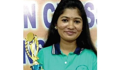 செஸ் போட்டியில் சரண்யா சாம்பியன்