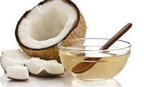 இலங்கையில் இருந்து அதிகஅளவில் இறக்குமதியாகும் தேங்காய்: மத்திய அரசு கட்டுப்பாடு