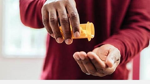 மேலாளர் திட்டியதால் திண்டுக்கல் ஆவின் ஊழியர் தற்கொலை முயற்சி: போலீஸார் விசாரணை