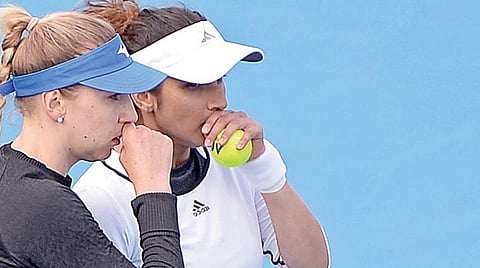 சானியா மிர்சா, நாடியா கிச்செனோக் ஜோடி.