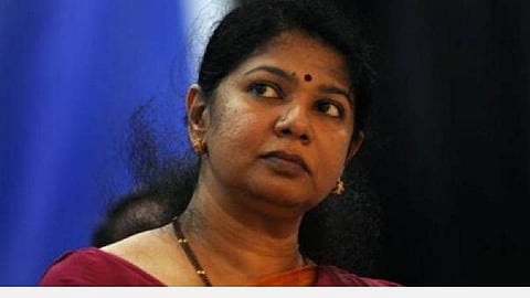 ஹைட்ரோ கார்பன் திட்டத்தில் மக்களின் கருத்துக்கள் அவசியம் இல்லை என்பதா?- மத்திய அரசுக்கு கனிமொழி எம்.பி. கண்டனம்