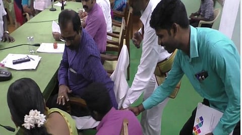 பணத்திற்காக மலேசியாவில் கடத்தப்பட்டவர் மீட்பு: சிவகங்கை ஆட்சியரின் காலில் விழுந்து நன்றி தெரிவித்த இளைஞர்