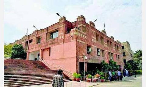 டெல்லி ஜேஎன்யு சர்வர் அறை சூறையாடப்படவில்லை: ஆர்டிஐ மனுவுக்கு பதில்