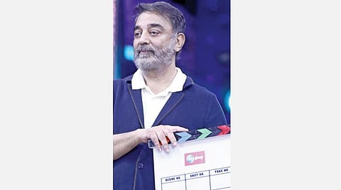 ஜீ சினி விருது விழாவில் ‘ஜீ திரை’ சேனல் குறித்த அறிவிப்பை வெளியிட்ட கமல்.