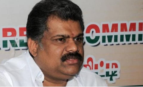 பெரியார் சிலையை சேதப்படுத்தியவர்கள் மீது கடும் நடவடிக்கை எடுக்க வேண்டும்: ஜி.கே.வாசன் வலியுறுத்தல்