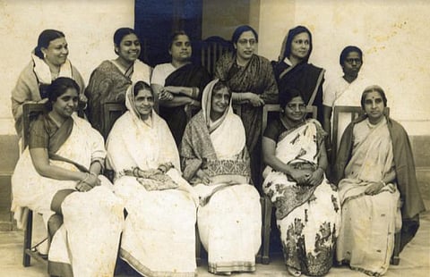 அரசியலமைப்பு சட்ட வரைவுக் குழுவில் இருந்த பெண்களுள் சிலர்