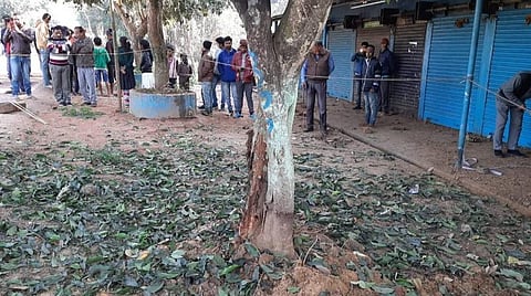 குடியரசு தினத்தைப் புறக்கணிக்க தீவிரவாதக் குழுக்கள் அழைப்பு: அசாமில் நான்கு இடங்களில் அடுத்தடுத்து குண்டுவெடிப்பு