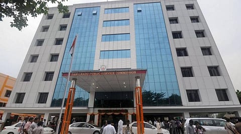 குரூப்-4 தேர்வு முறைகேடு வழக்கில் 14 பேர் கைது: டிஎன்பிஎஸ்சி அதிகாரிகளிடம் விசாரணை- எழும்பூர் சிபிசிஐடி அலுவலகத்தில் 4 மணி நேரம் நடந்தது