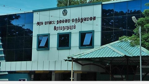 ராமநாதபுரம் இளைஞருக்கு கரோனோ தொற்று இல்லை: பரபரப்பு செய்திகளைத் தொடர்ந்து சுகாதாரத்துறை துணை இயக்குநர் விளக்கம்