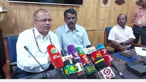 இறந்தவர்களின் ஆதார் எண்கள் சேகரிப்பு: நாட்டிலேயே முதன் முறையாக விருதுநகர் மாவட்டத்தில் சோதனை முயற்சி