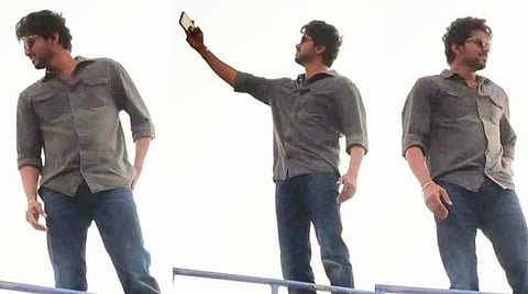 குழுமிய ரசிகர்கள் கூட்டம்:  வேன் மீது ஏறி விஜய் செல்ஃபி