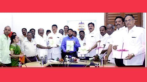 சென்னையின் 16 சட்டப்பேரவைத் தொகுதிகளின் வாக்காளர் இறுதிப் பட்டியல் வெளியீடு: தொகுதி வாரியாக முழு விவரம்