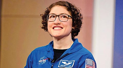 பக்கத்து வீடு: நான் கிறிஸ்டினா கோக்