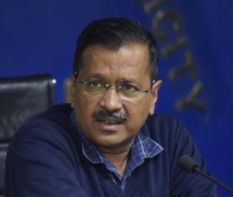 டெல்லி வன்முறை: போலீஸாரால் செயல்பட முடியவில்லை; உத்தரவுகளுக்காகக் காத்திருக்கின்றனர்: அரவிந்த் கேஜ்ரிவால் சாடல்