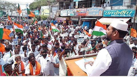 'சிஏஏ-வால் இஸ்லாமியருக்கு ஆபத்து என்று நிரூபித்தால் ரூ.10 லட்சம் தருகிறேன்': விருதுநகரில் பாஜக சார்பில் நடந்த பேரணியில் ஏகத்துவ ஜமாஅத் மாநிலத் தலைவர் பேச்சு