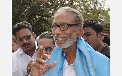 டெல்லி கலவரத்தை ஒடுக்க தமிழக காவல் படையை அனுப்ப வேண்டும்: பழ.நெடுமாறன் வலியுறுத்தல்