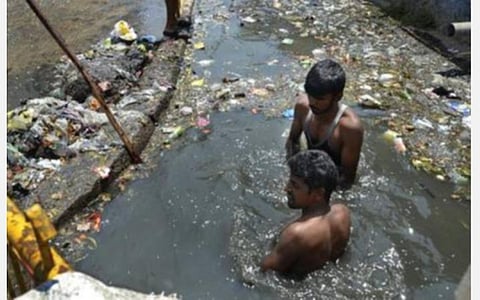 மனிதக் கழிவுகளை மனிதனே அகற்றினால் வீட்டு உரிமையாளருக்கு ரூ.1 லட்சம் அபராதம்: உடுமலை நகராட்சி எச்சரிக்கை