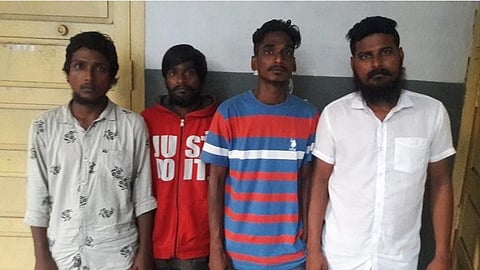 தேனாம்பேட்டையில் நாட்டு வெடிகுண்டு வீசிய வழக்கு: மதுரை நீதிமன்றத்தில் 4 பேர் சரண்