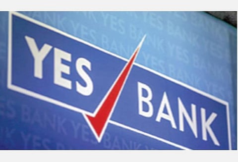 நிதி நெருக்கடியில் இருக்கும் யெஸ் வங்கியின் 49% பங்குகளை வாங்க எஸ்பிஐ மற்றும் எல்ஐசி முடிவு