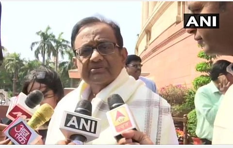 யெஸ் வங்கி: இதோடு முடியுமா; இன்னும் தொடருமா?- மத்திய அரசுக்கு சிதம்பரம் கேள்வி