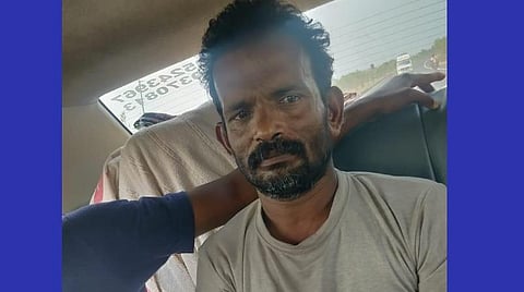 அமைச்சர் ஜெயக்குமார்போல் தொலைபேசியில் பேசி பணம் கேட்டு மிரட்டல்: மோசடி நபர் கைது