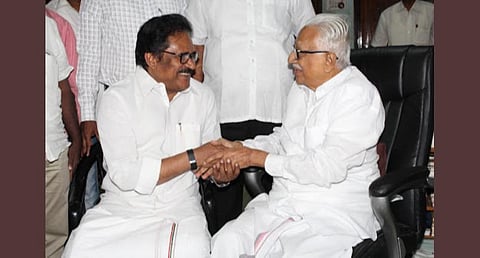 திருநாவுக்கரசர் மற்றும் க.அன்பழகன்: கோப்புப்படம்